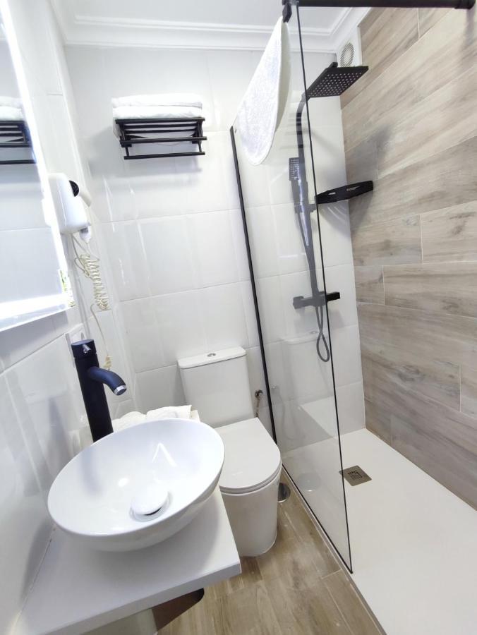 Hostal Lucy Сантандер Екстериор снимка