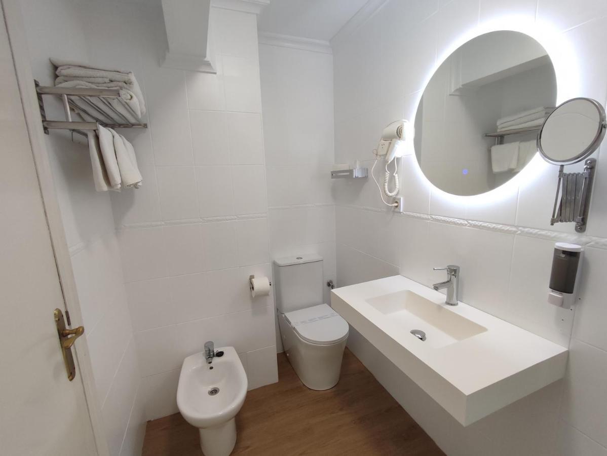 Hostal Lucy Сантандер Екстериор снимка