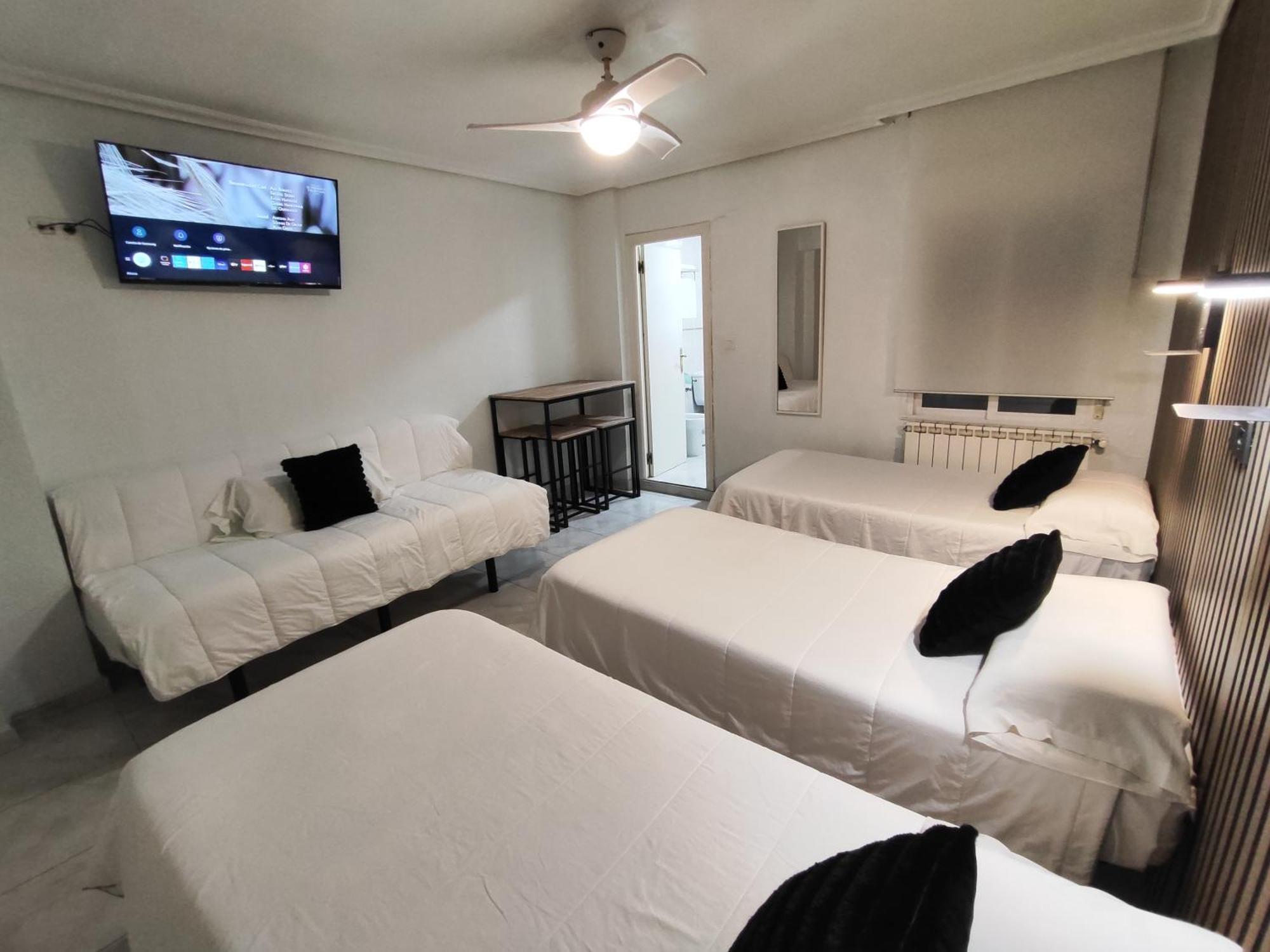 Hostal Lucy Сантандер Екстериор снимка