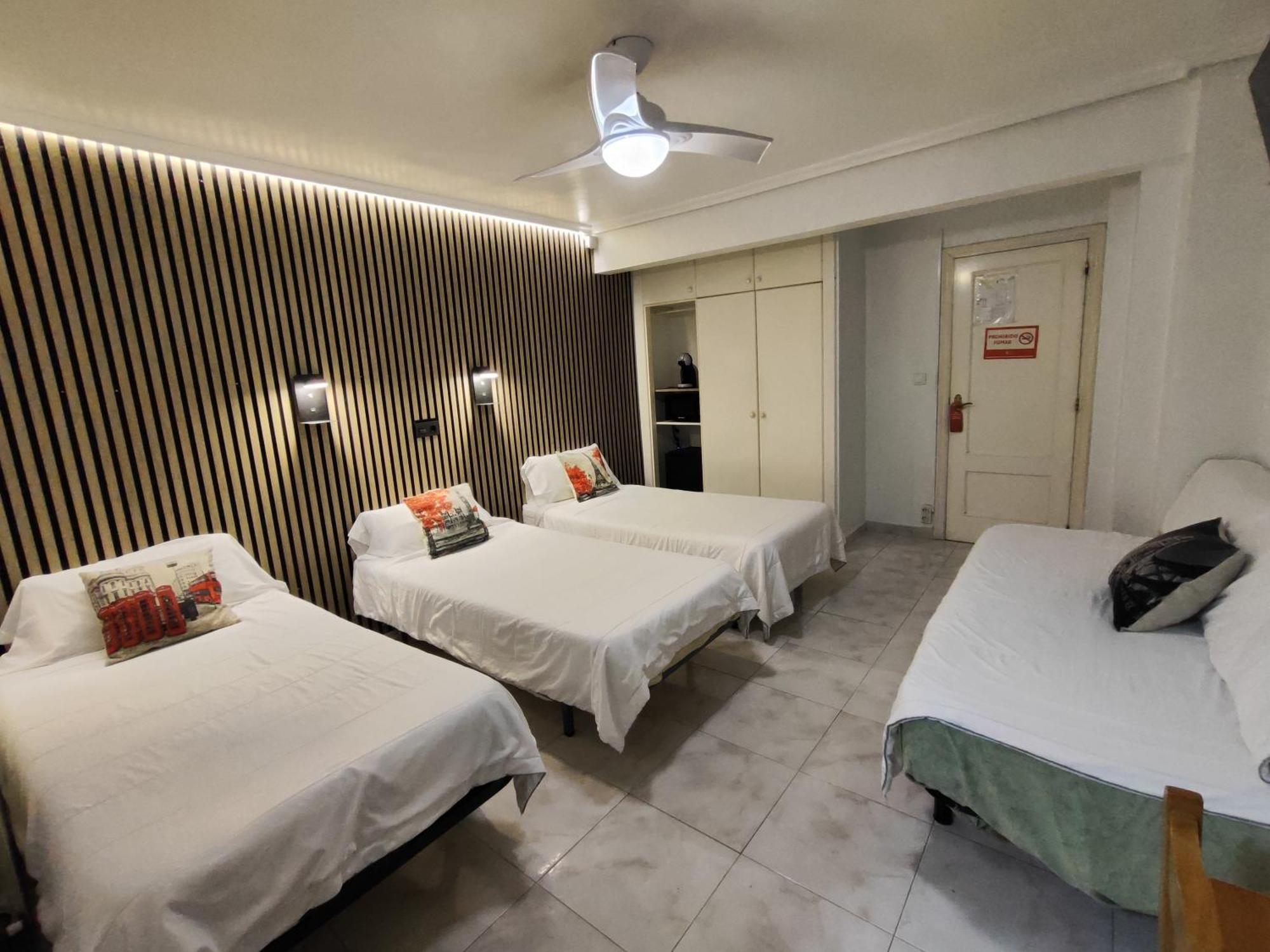 Hostal Lucy Сантандер Екстериор снимка